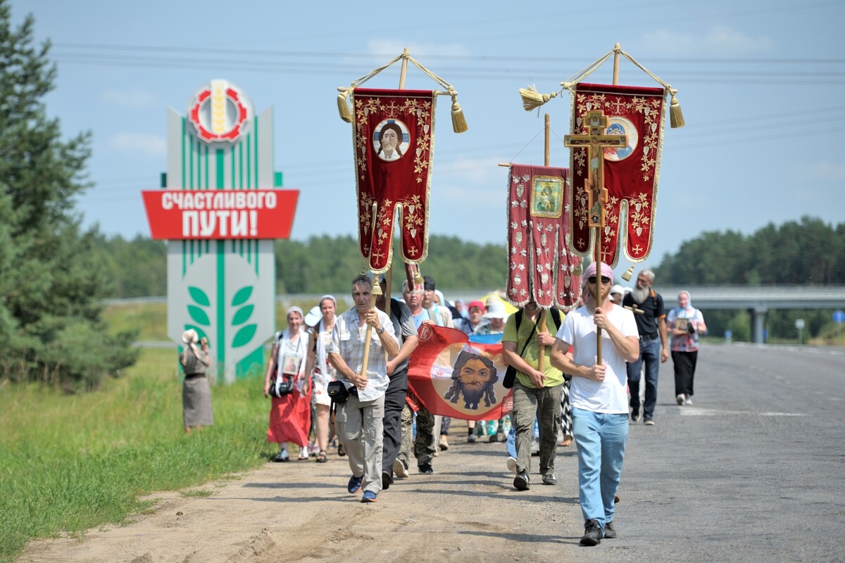 В Бобруйском районе прошел Крестный ход к иконе Пресвятой Богородицы “Горбацевичская”